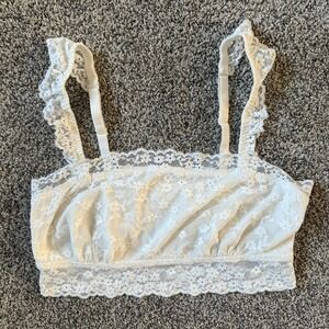Colsie‎ Women's White Lace Bralette Size Large Intimate Sleepwear